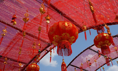 山东中式家常菜店餐饮设计机构：中国红在餐饮设计中的运用（二）