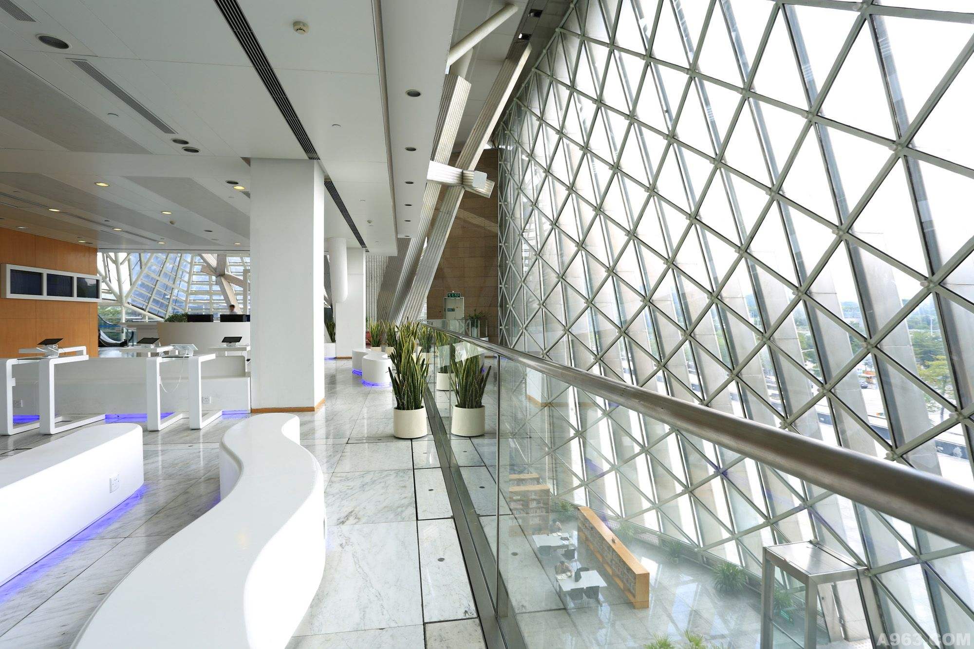 北京学校商业空间设计公司来聊一聊商业空间设计的基本元素
